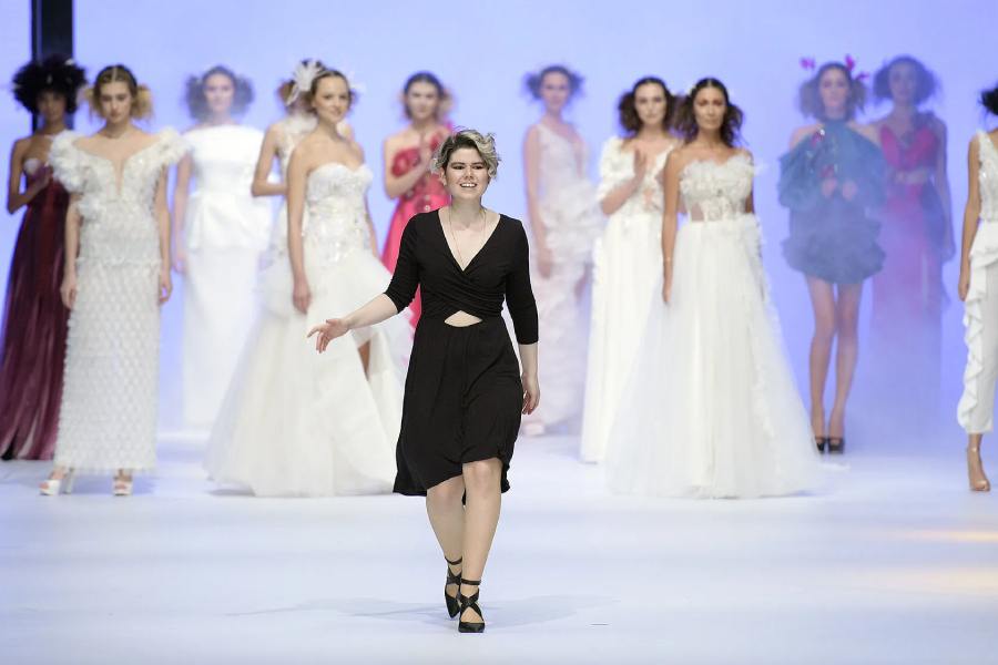 Özel tasarımlarıyla sektöre adım attı