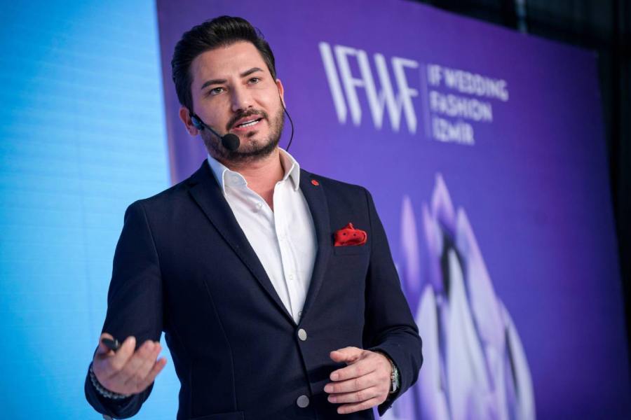 IF Wedding Fashion İzmir moda söyleşileri ile renklendi 